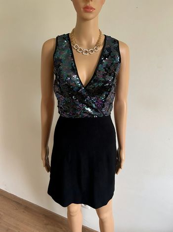 Robe noire neuve avec sequins Morgan taille S
