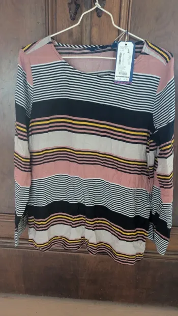 Tee shirt manches longues blouse Tom Tailor taille 42 neuf