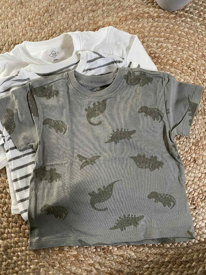 Lot 3 t-shirts 23 mois - photo numéro 5