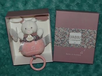 Doudou lapin boite à musique Doudou et compagnie 🐰Neuf