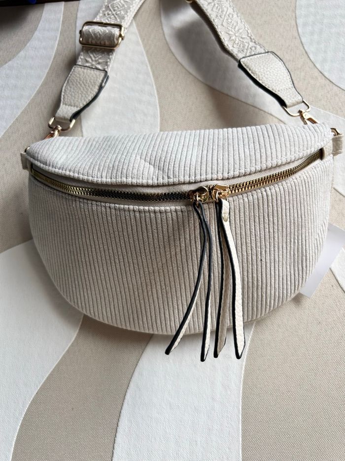 Sac banane  beige crème  velours côtelé