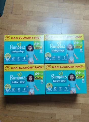 4 maxis economy packs Pampers baby dry taille 6+