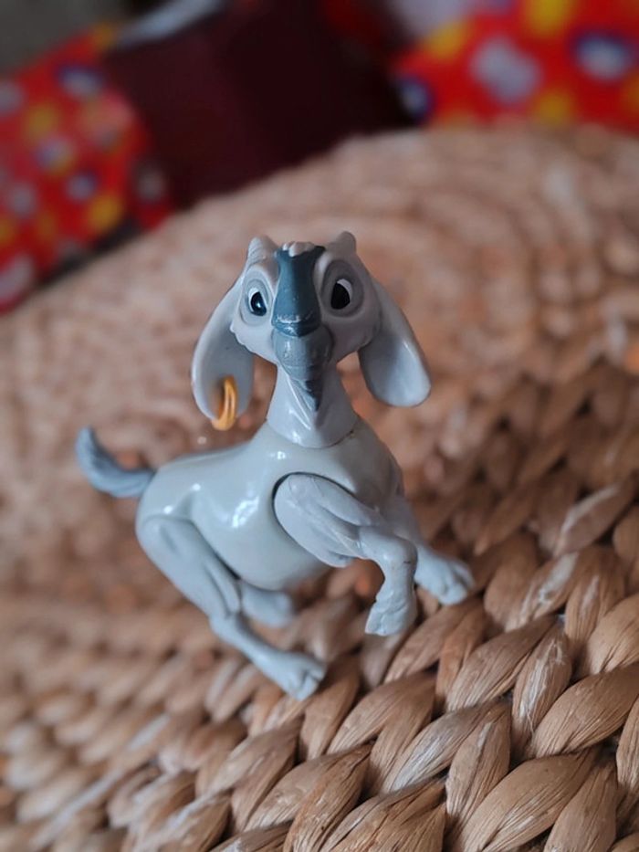 Figurine chèvre Djali bossu de notre dame