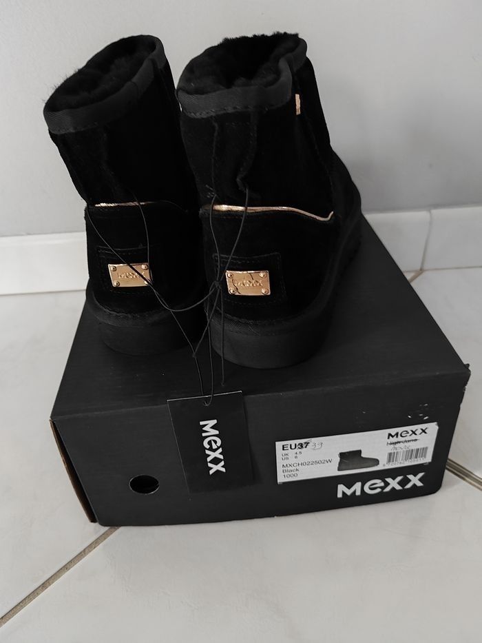 Bottes fourrées en 39 - photo numéro 3