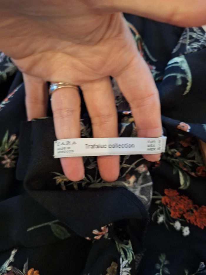 Salopette short  a fleurs zara trafaluc - photo numéro 5