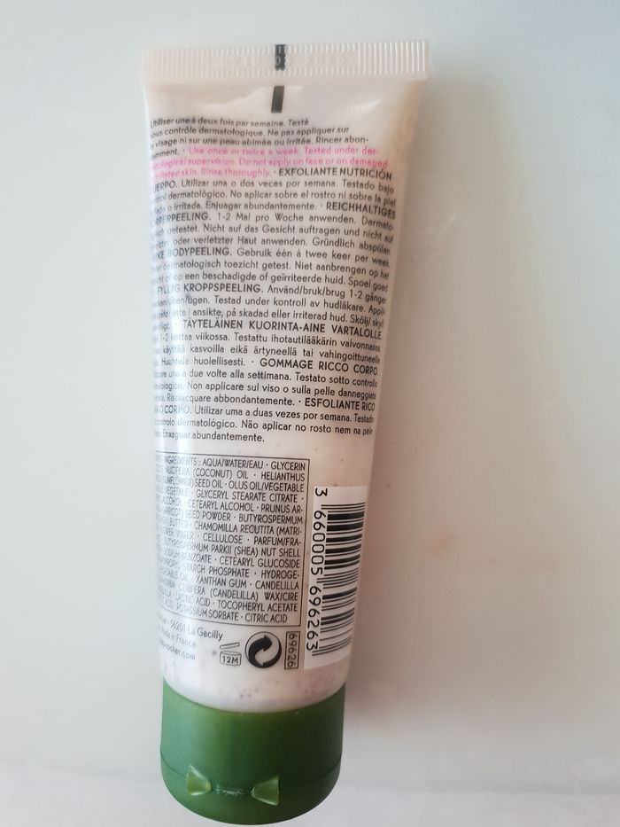 Gommage riche corps Yves Rocher NEUF - photo numéro 2