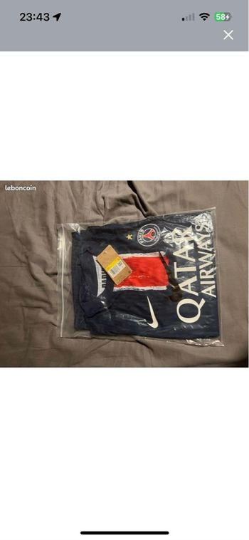 Maillot de foot Nike PSG officiel étoile collector rare