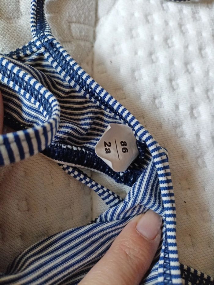 Lot de maillot 2 ans - photo numéro 8