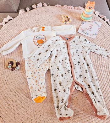 Lot 2 pyjamas