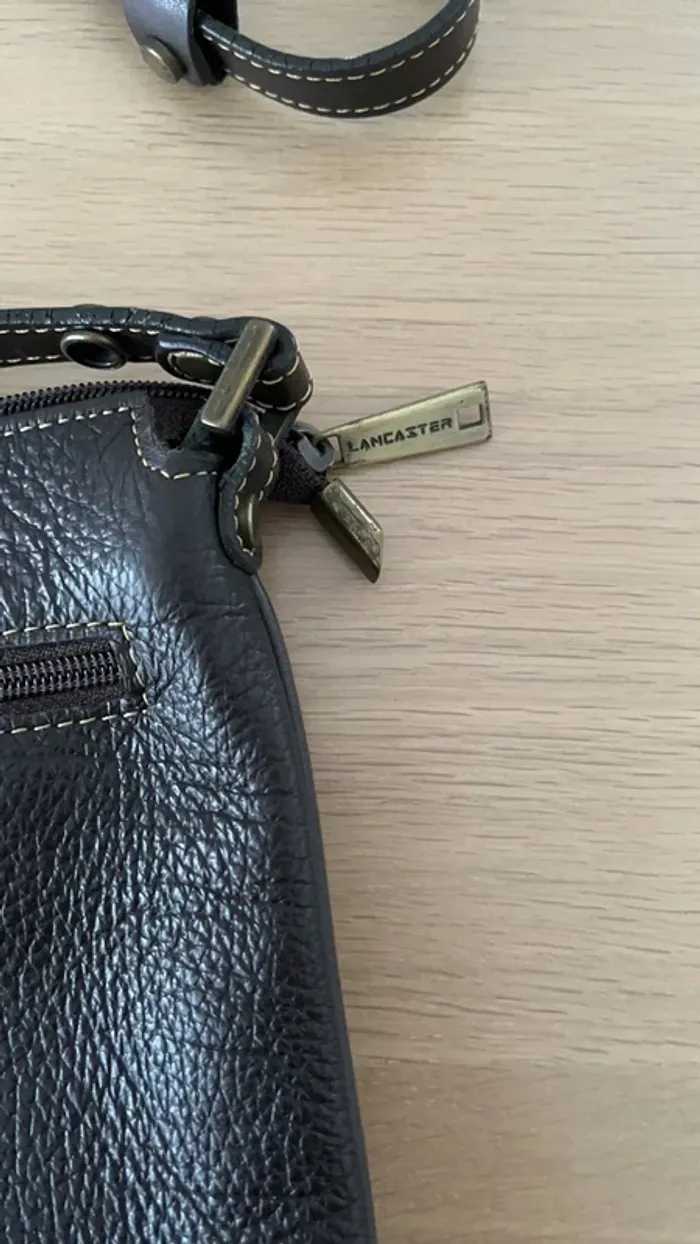 Sac bandoulière en cuir Lancaster - photo numéro 4