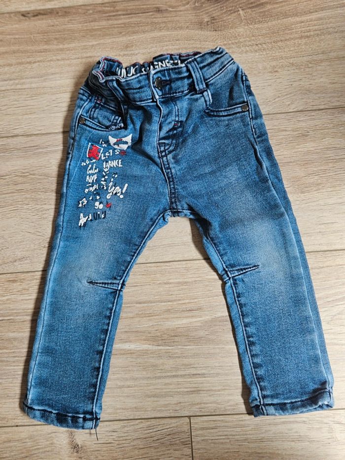 Lot de 3 jeans 18 mois - photo numéro 2