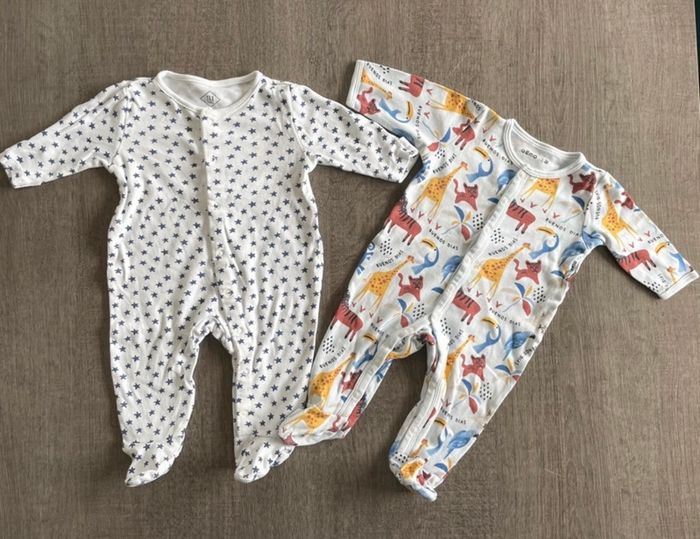 Lot pyjamas - photo numéro 2