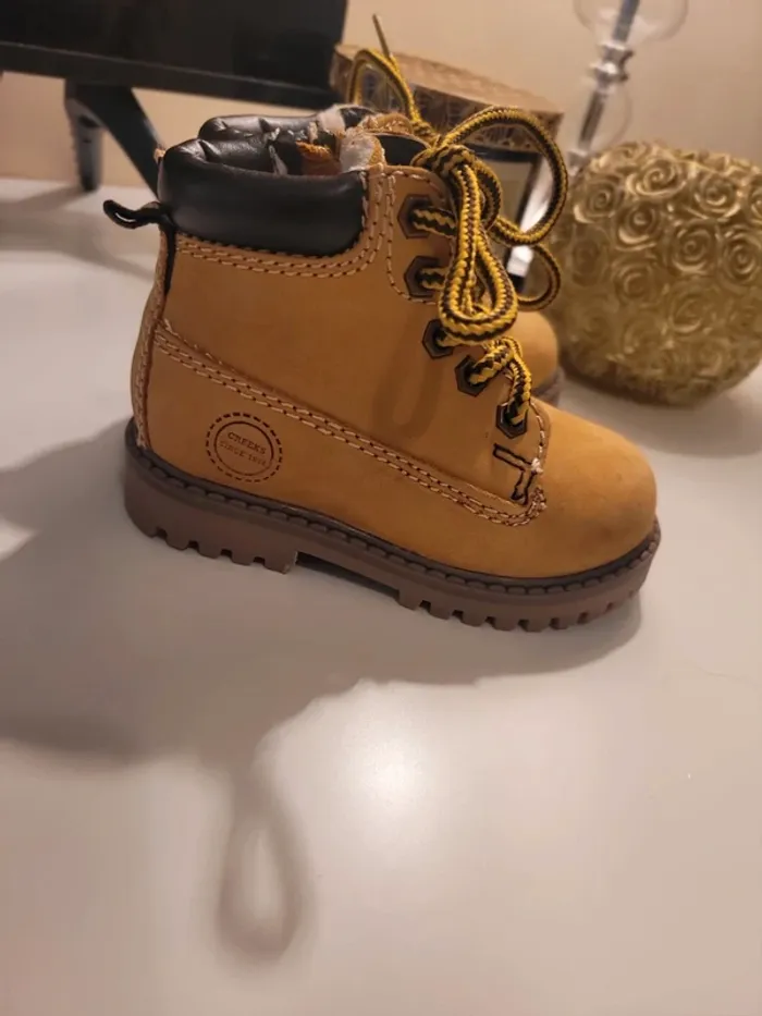 Chaussures bébé - photo numéro 3