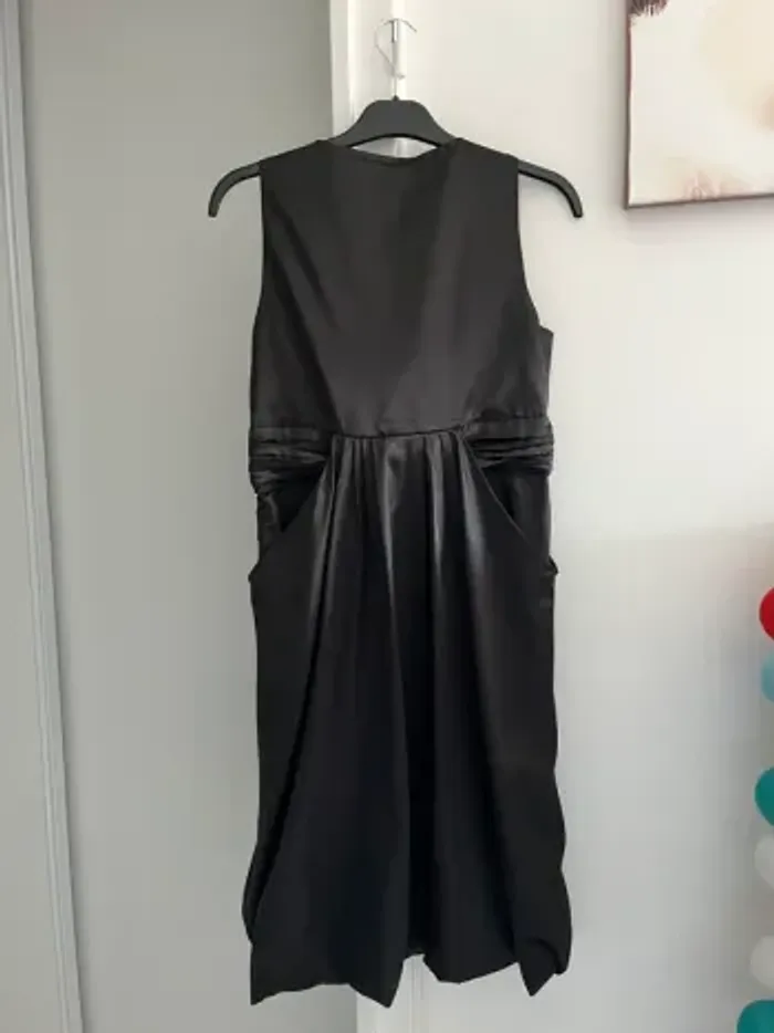 Robe de soirée noire sans manches Zaatxchi collezione T40 très bon état - photo numéro 7