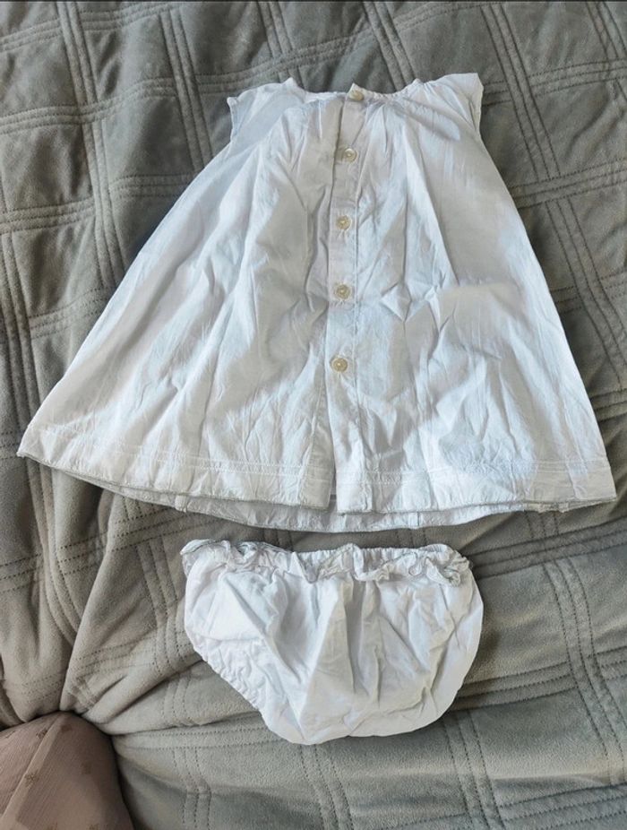 Robe 3 mois boss - photo numéro 5