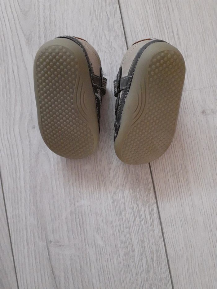 Chaussures - photo numéro 2