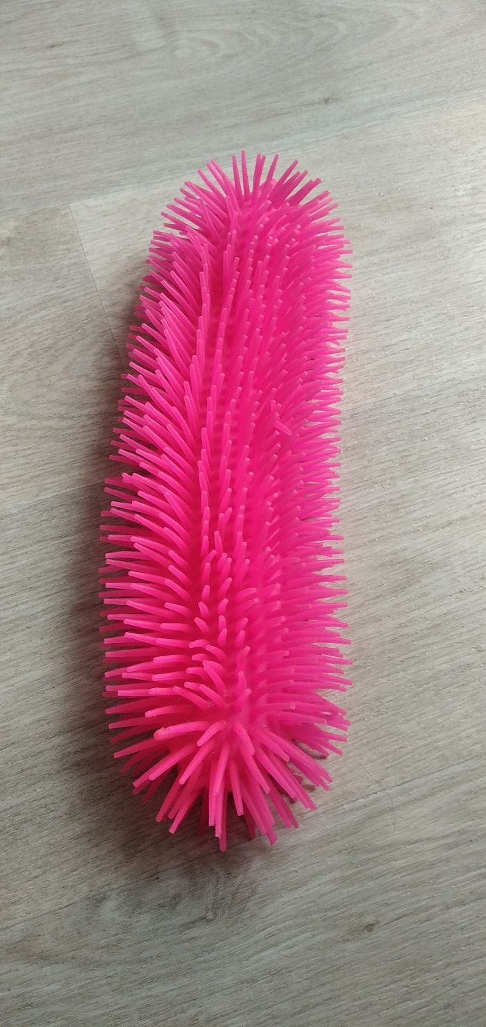 Chenille à piquots