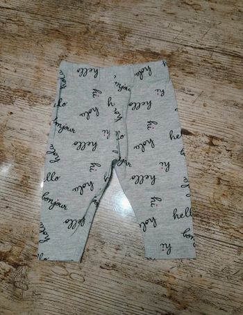 Joli corsaire / legging court été fille 3 mois