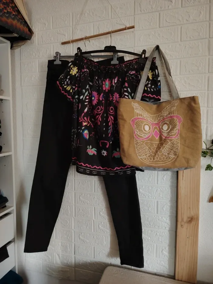 Ensemble noir et rose 3 pièces - photo numéro 2