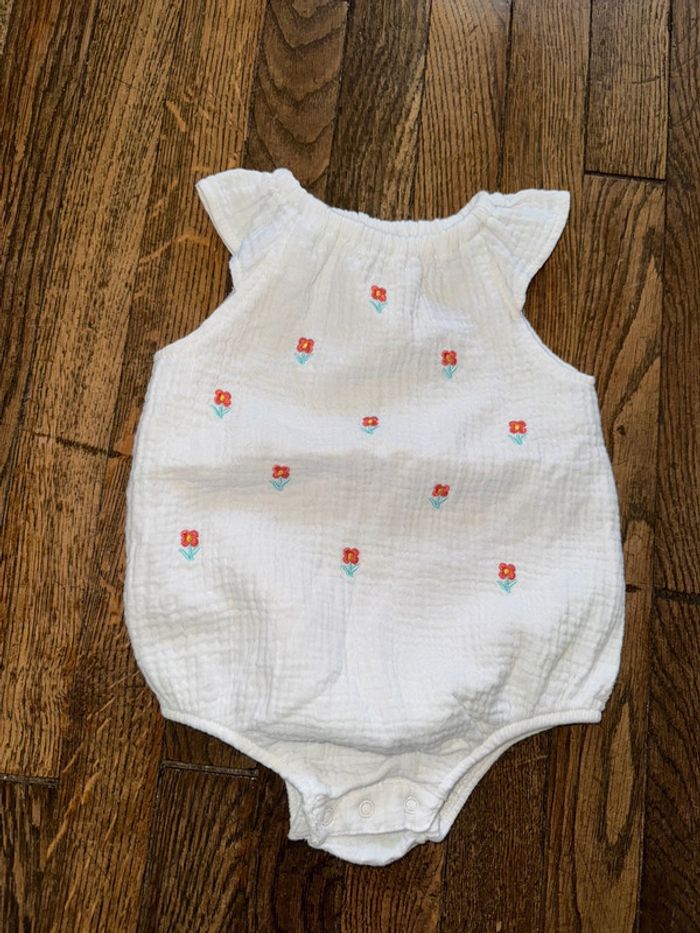 Barboteuse Little me 12 mois Valeur 38 euros