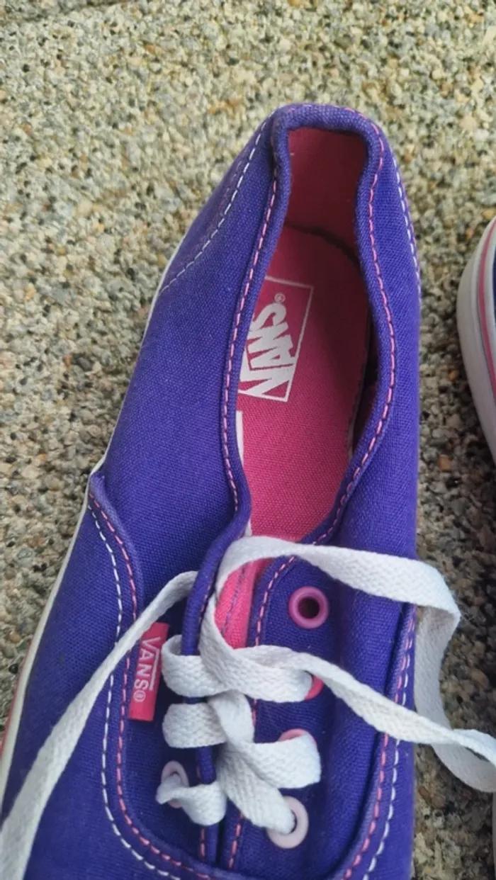Belle vans enfant taille 34.5 😊 neuf sans étiquette - photo numéro 3