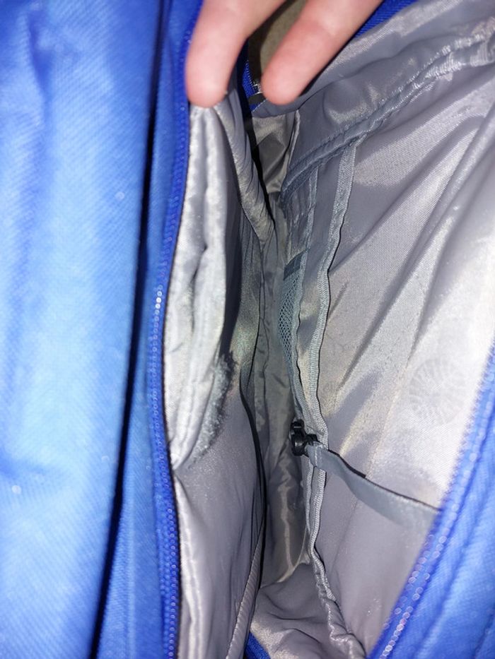 Lot sac à dos + sacoche neufs - photo numéro 7