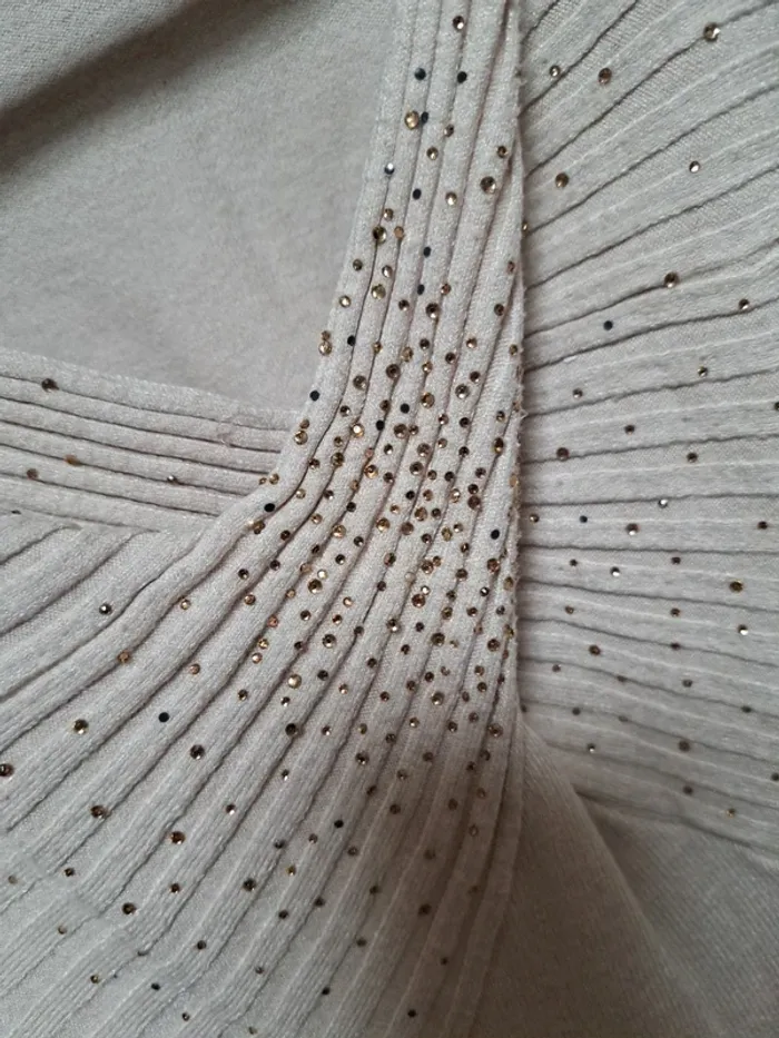 Robe pull beige chic avec strass 36/38 - photo numéro 7