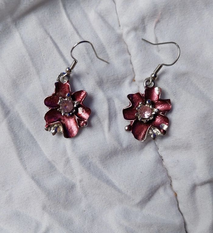 Boucles d'oreilles fleur rose