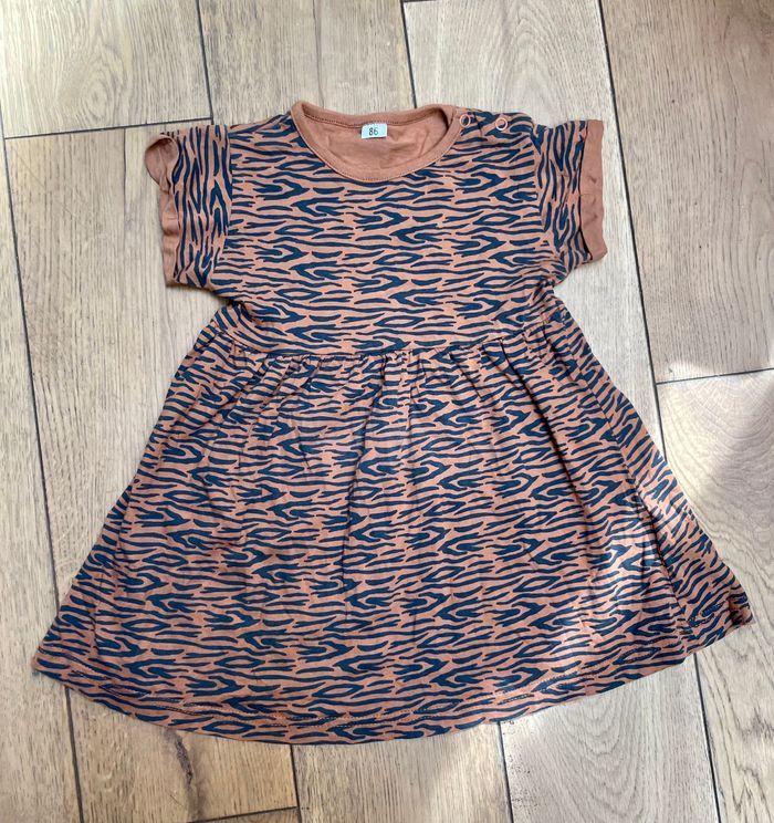 Robe zeeman 2 ans - photo numéro 3