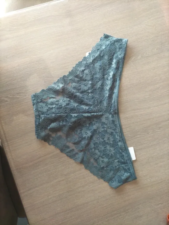 Slip femme - photo numéro 2