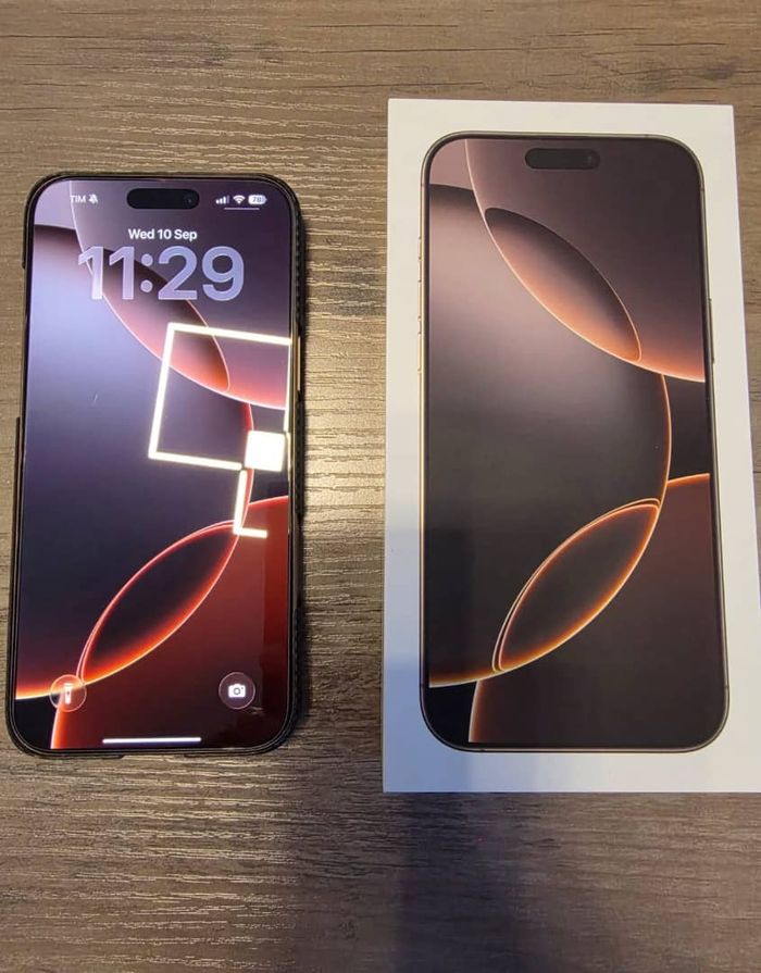 I P h o n e 16 pro Max