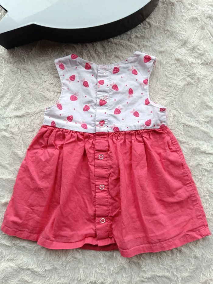 Robe été sans manche Fille 3 mois Fraises Kiabi - photo numéro 7