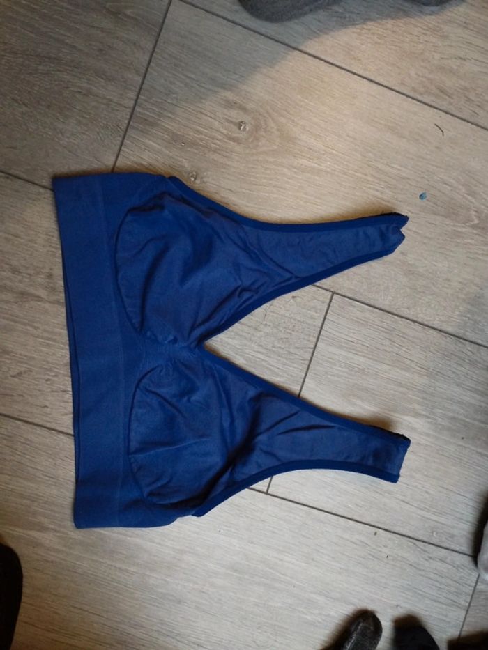 Brassière sport bleu