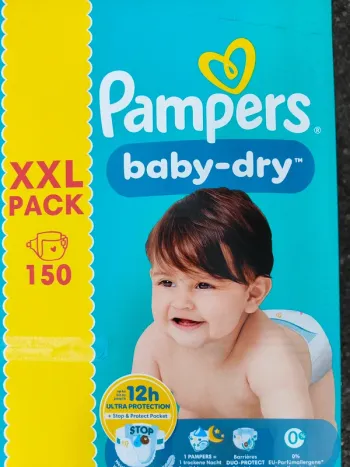 Carton pack XXL couches Pampers taille 3