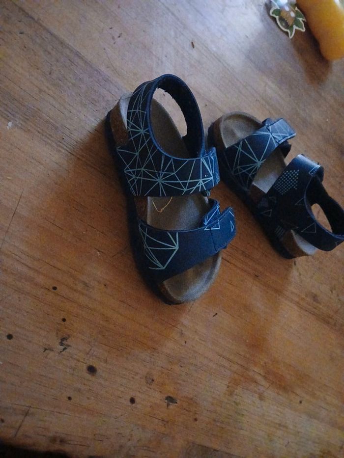 Claquettes /sandales bébé kickers - photo numéro 6