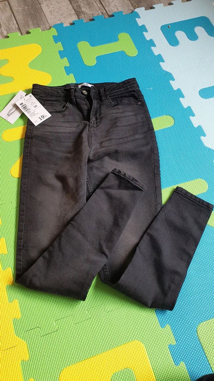 Jean taille haute la halle taille 34 neuf avec étiquette 🏷