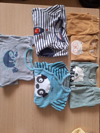 Lot pyjamas 9 mois