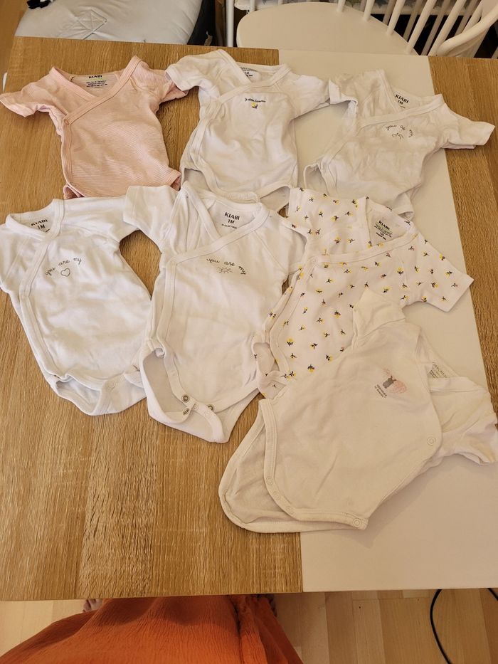 Lot boddies manche courte