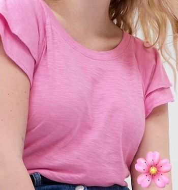 Tee shirt rose col rond GAP manches à volants