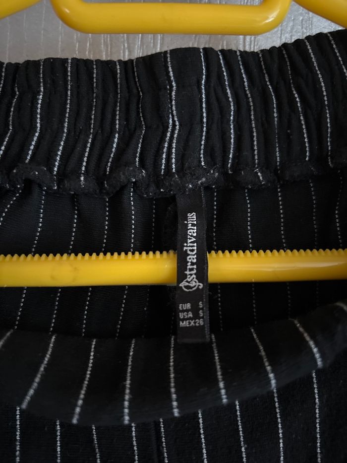 Pantalon noir rayé - photo numéro 2