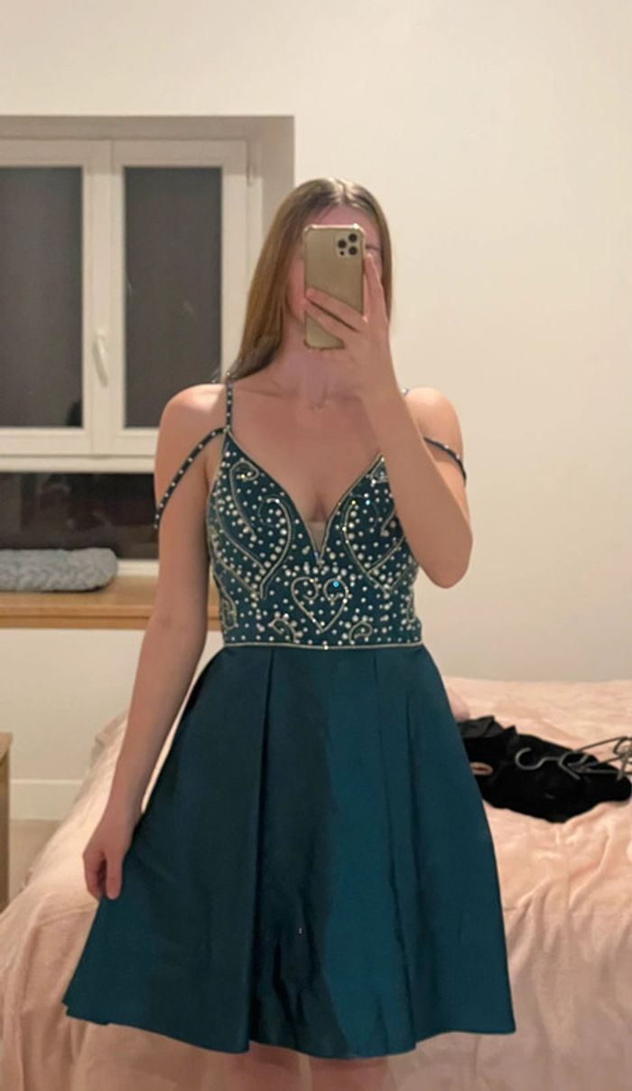 Robe de soirée - photo numéro 2