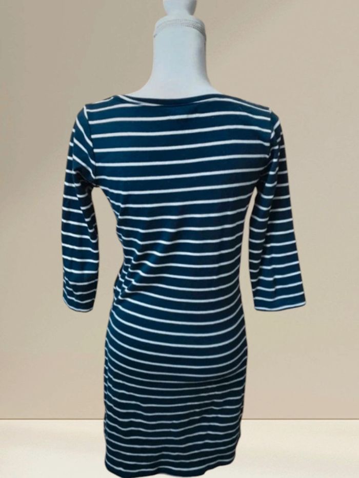 Robe à rayures. - photo numéro 2