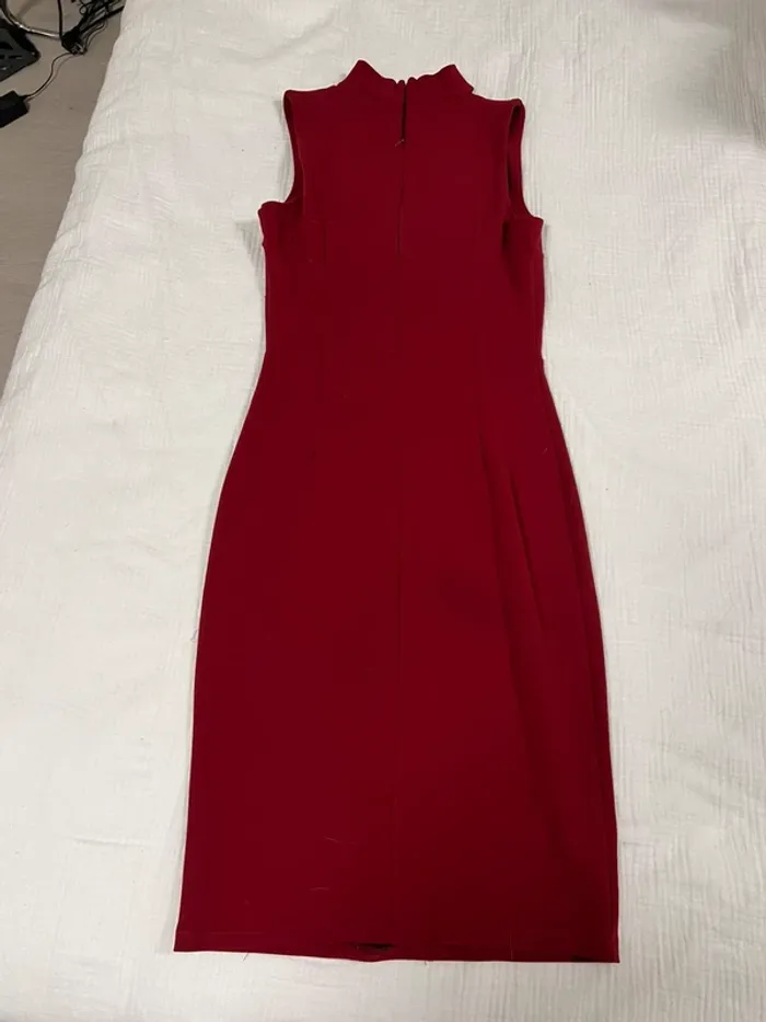 Robe rouge - photo numéro 2