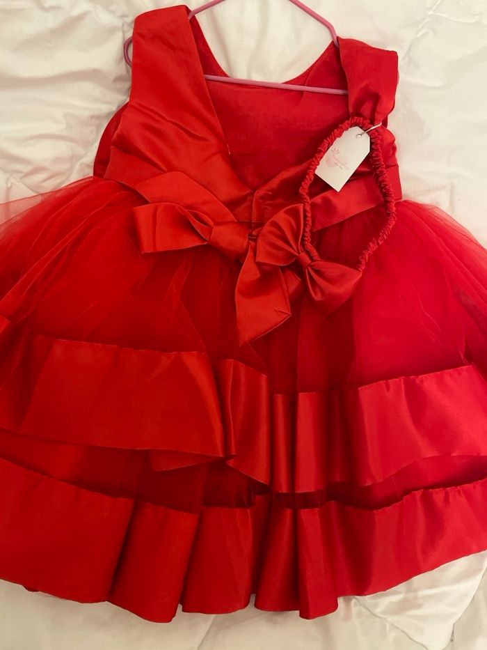 Robe de fête rouge tulle et satin - photo numéro 2