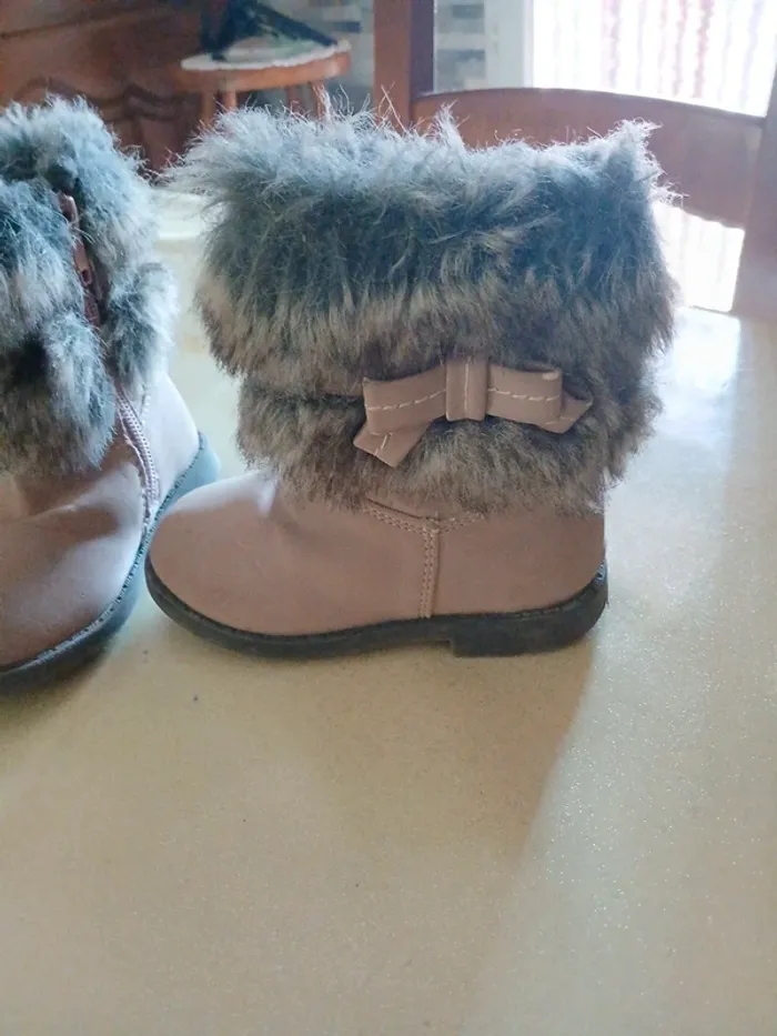 Paires de bottines fourrées - photo numéro 2