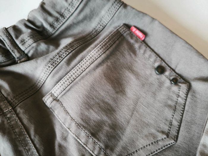 Short gris foncé name it 10 ans - photo numéro 4