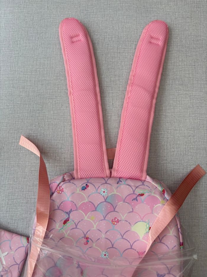 Ensemble 3 pièces sac à dos, sac à collation et plumier assortis KPop Demon Hunters Neuf et emballé - photo numéro 3