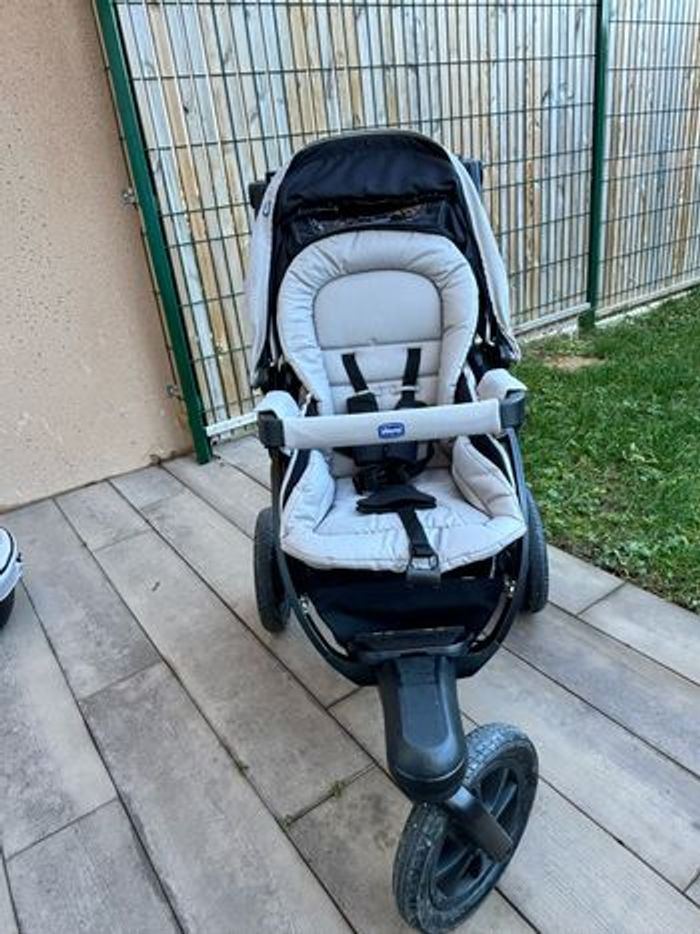 Poussette trio - photo numéro 3