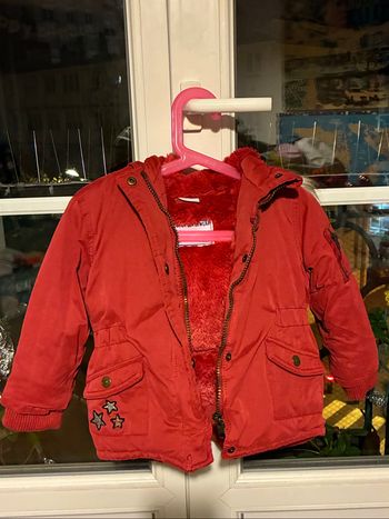 Manteau bien chaud imperméable à capuche taille 2 ans