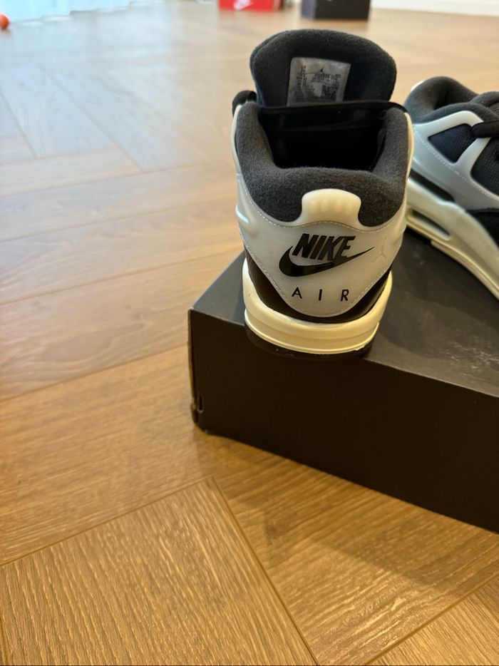 Nike air Jordan 4 rm - photo numéro 3